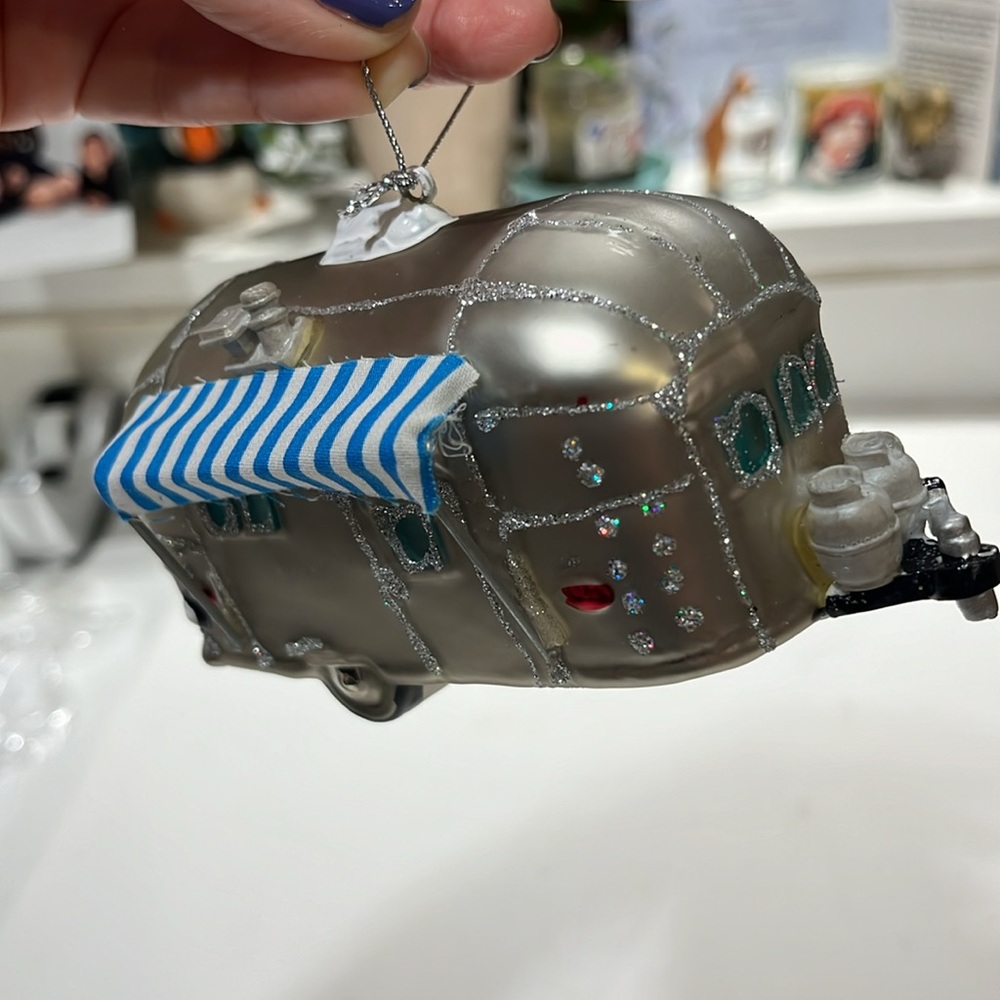 Air Stream Camper Christmas ornament, silver/gray 5” vacation trailer glass. - Picture 6 of 6